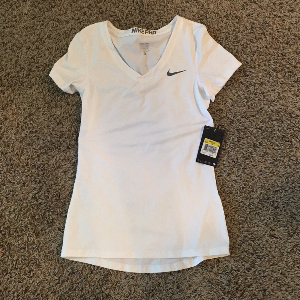 NWT Nike Pro Dri-Fit shirt